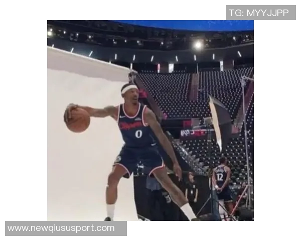 泰伦卢称赞保罗表现出色认为他能有效提升球队攻防实力